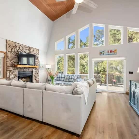 Coastal Retreat Big Sur Style • King Beds • EV+Pet - Image 1