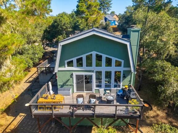 Coastal Retreat Big Sur Style • King Beds • EV+Pet - Image 2